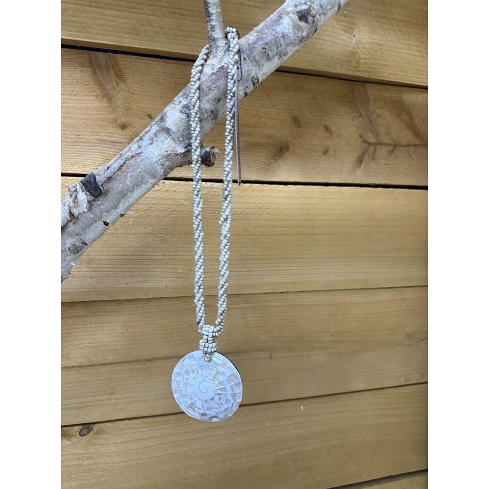 Bamboo Source Island Inspired Jewelry Inlaid She’ll Necklace